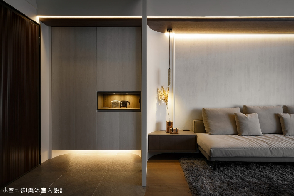 玄關設計重點 3:多功能收納櫃